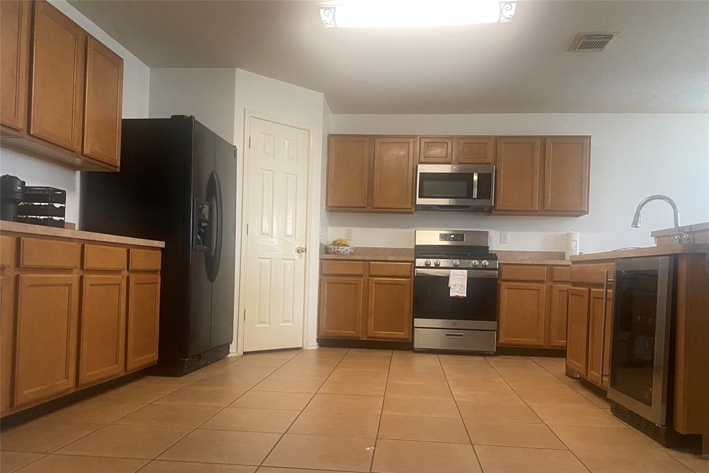 19042 Yaupon Ranch Drive, Cypress, Texas image 4