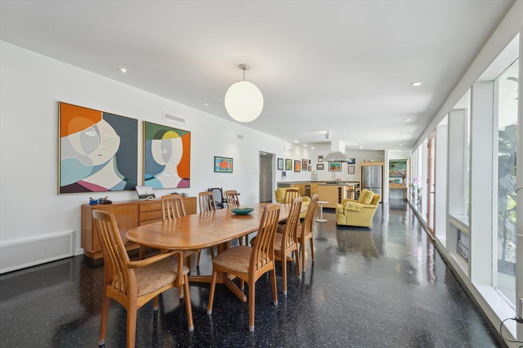 1306 Harbor View