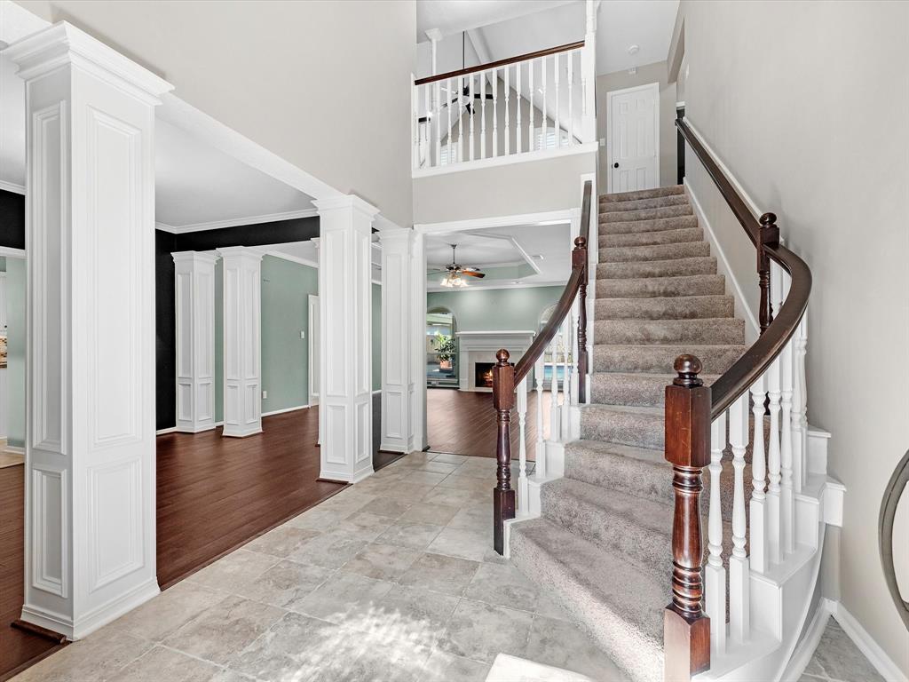 5831 Mountain View Drive, Kingwood, Texas image 6