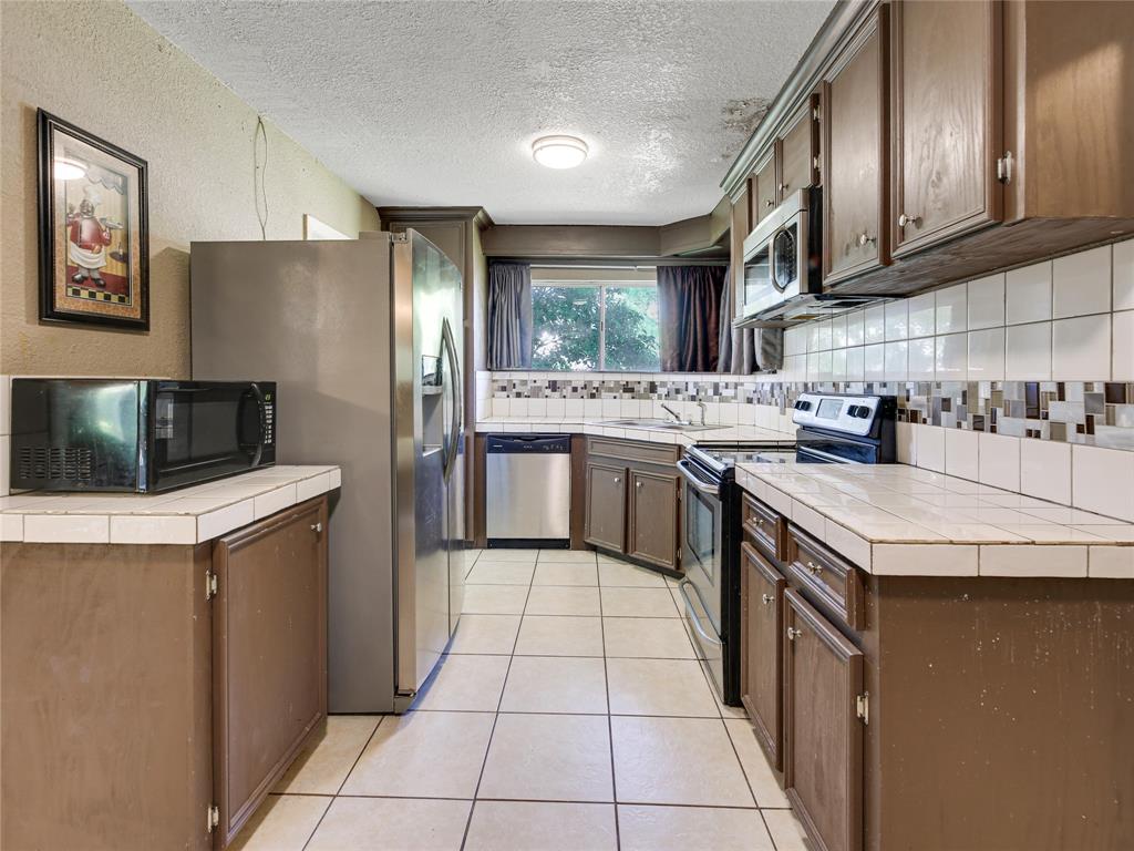 1755 W 10th Street, Freeport, Texas image 13
