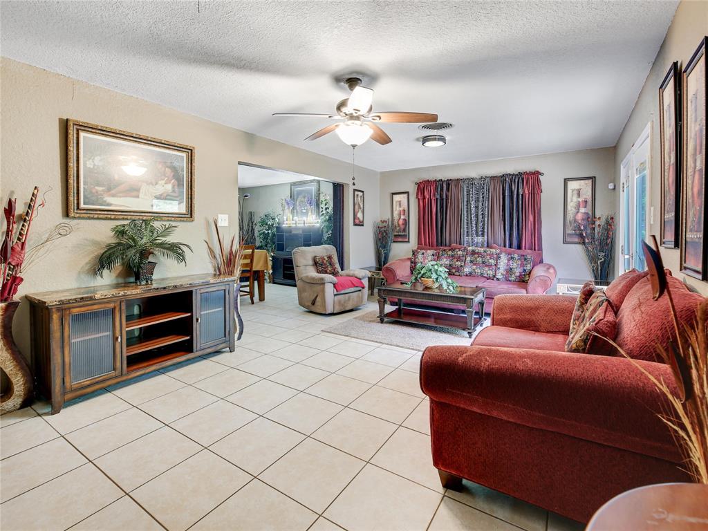 1755 W 10th Street, Freeport, Texas image 8
