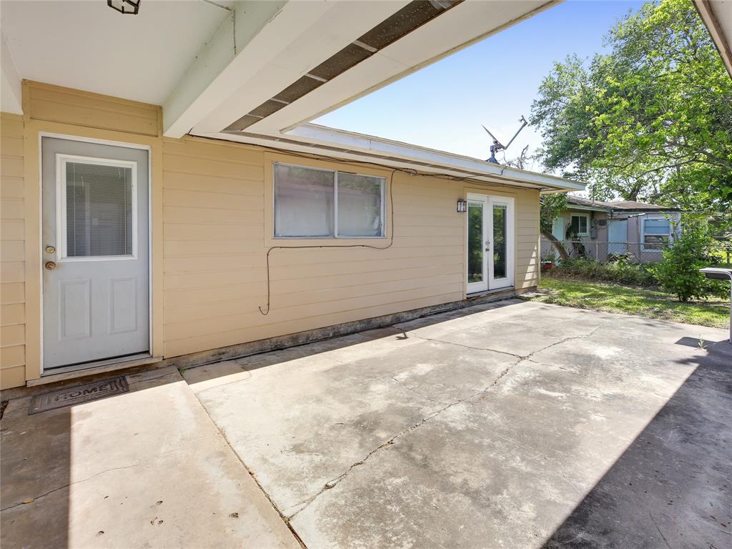 1755 W 10th Street, Freeport, Texas image 32