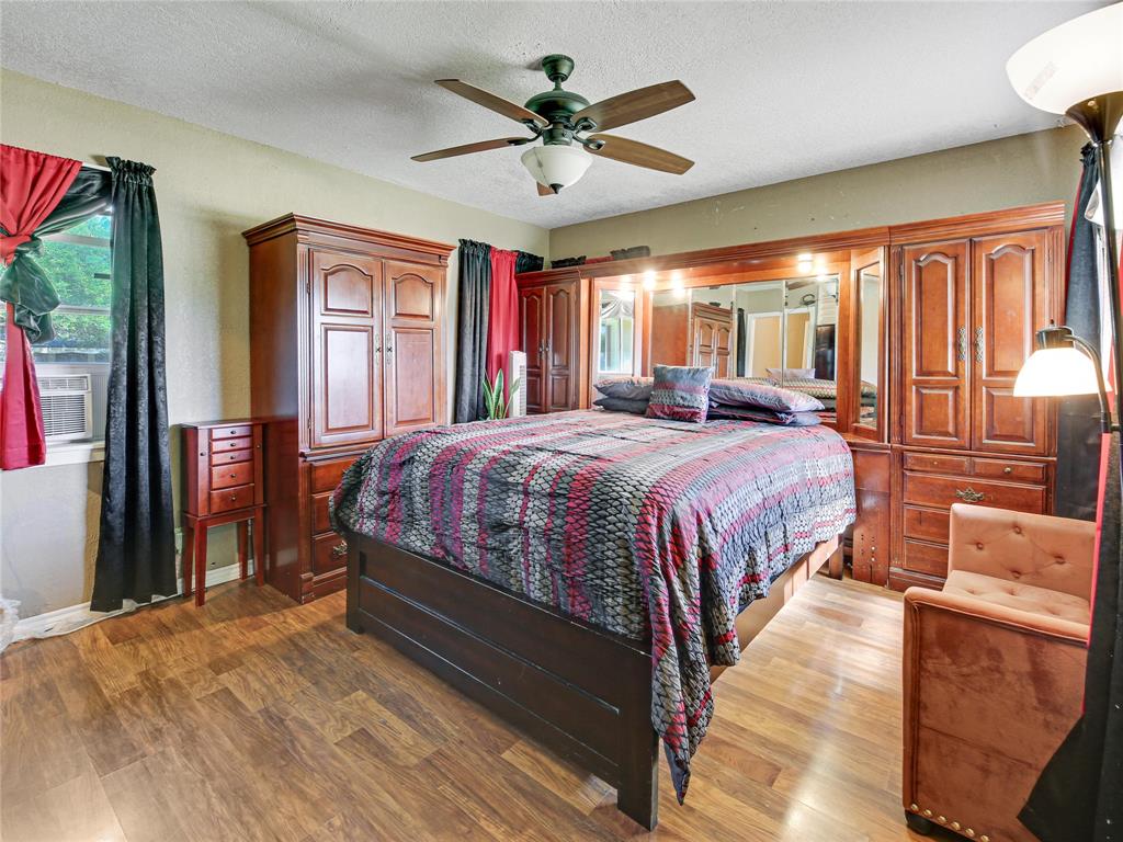 1755 W 10th Street, Freeport, Texas image 19