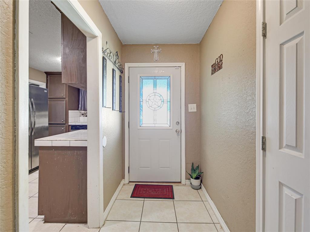 1755 W 10th Street, Freeport, Texas image 4
