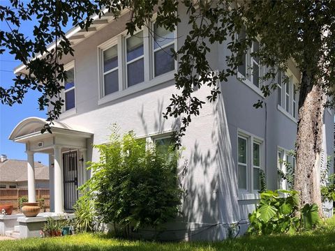 Multifamily For Sale - 4319 Roseland Street<br/> Harris County, Houston, TX 77006
