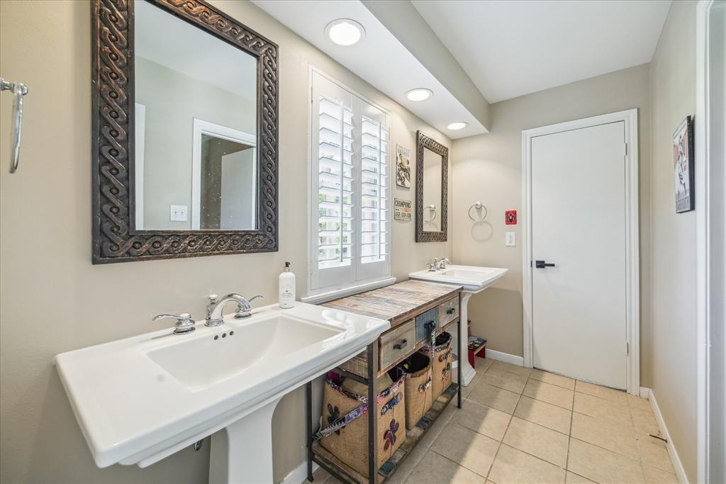 619 Chevy Chase Circle, Sugar Land, Texas image 24