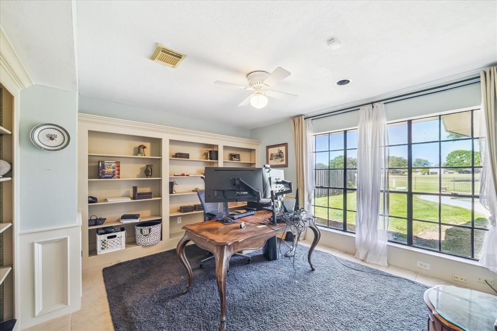 619 Chevy Chase Circle, Sugar Land, Texas image 19