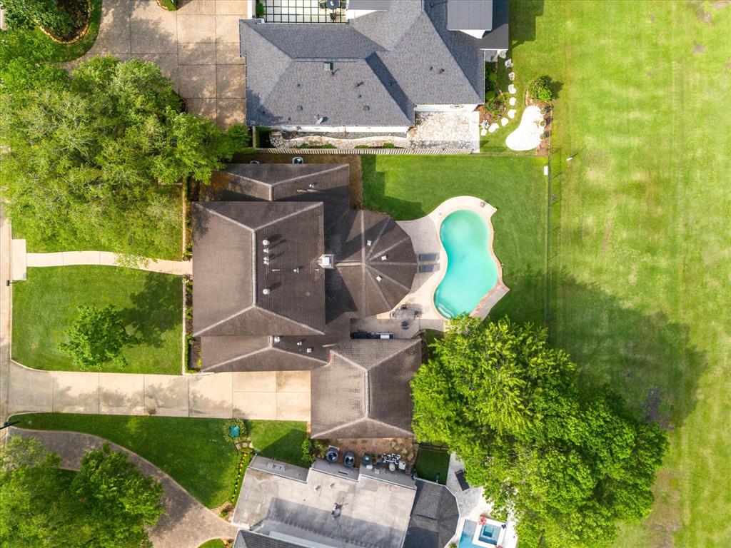 619 Chevy Chase Circle, Sugar Land, Texas image 32