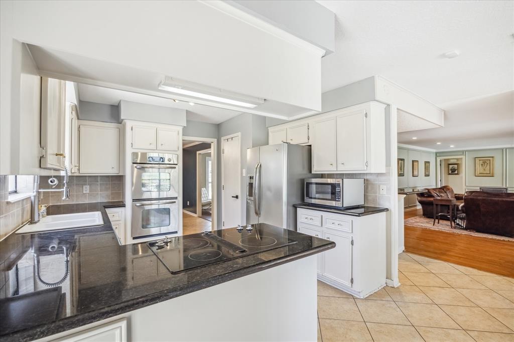 619 Chevy Chase Circle, Sugar Land, Texas image 17