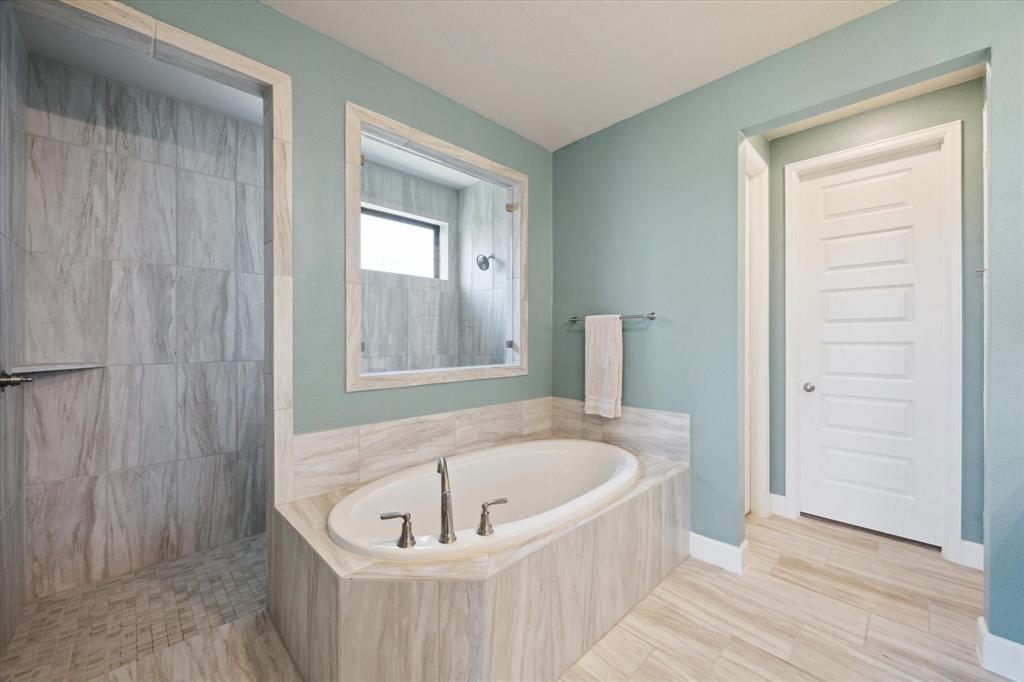 9951 Chapman Trail, Manvel, Texas image 26
