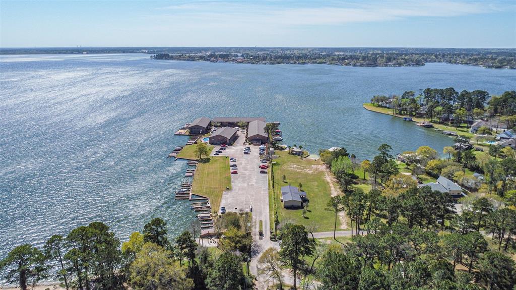 801 River Road 1