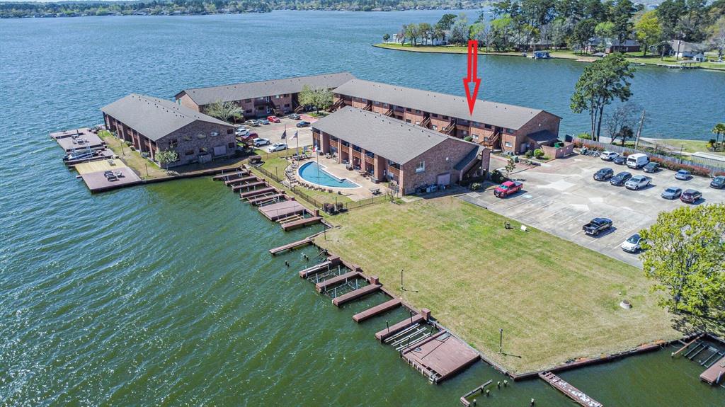 801 River Road 1