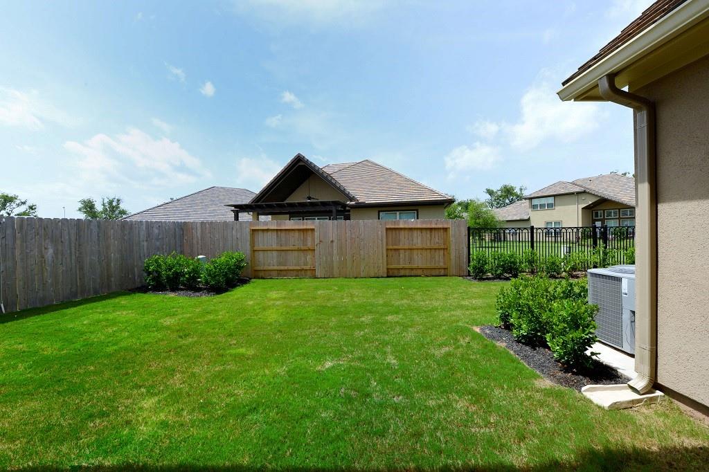 4914 Fairford Drive, Sugar Land, Texas image 26