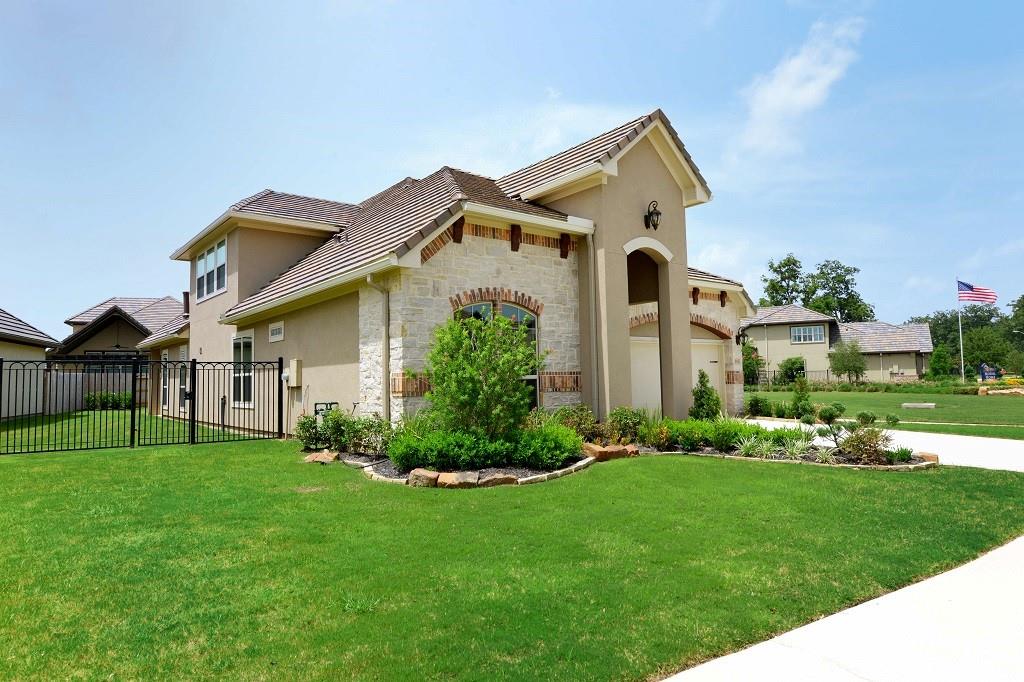 4914 Fairford Drive, Sugar Land, Texas image 3