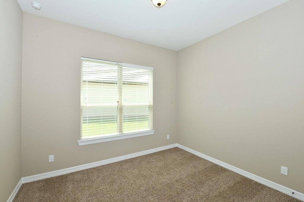 4914 Fairford Drive, Sugar Land, Texas image 17