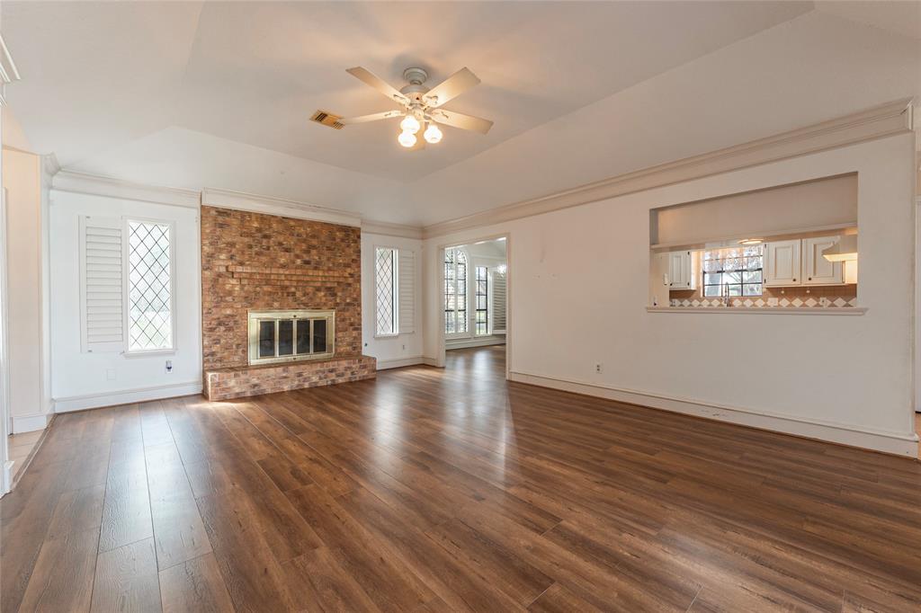 602 Bradshire Court, Deer Park, Texas image 6