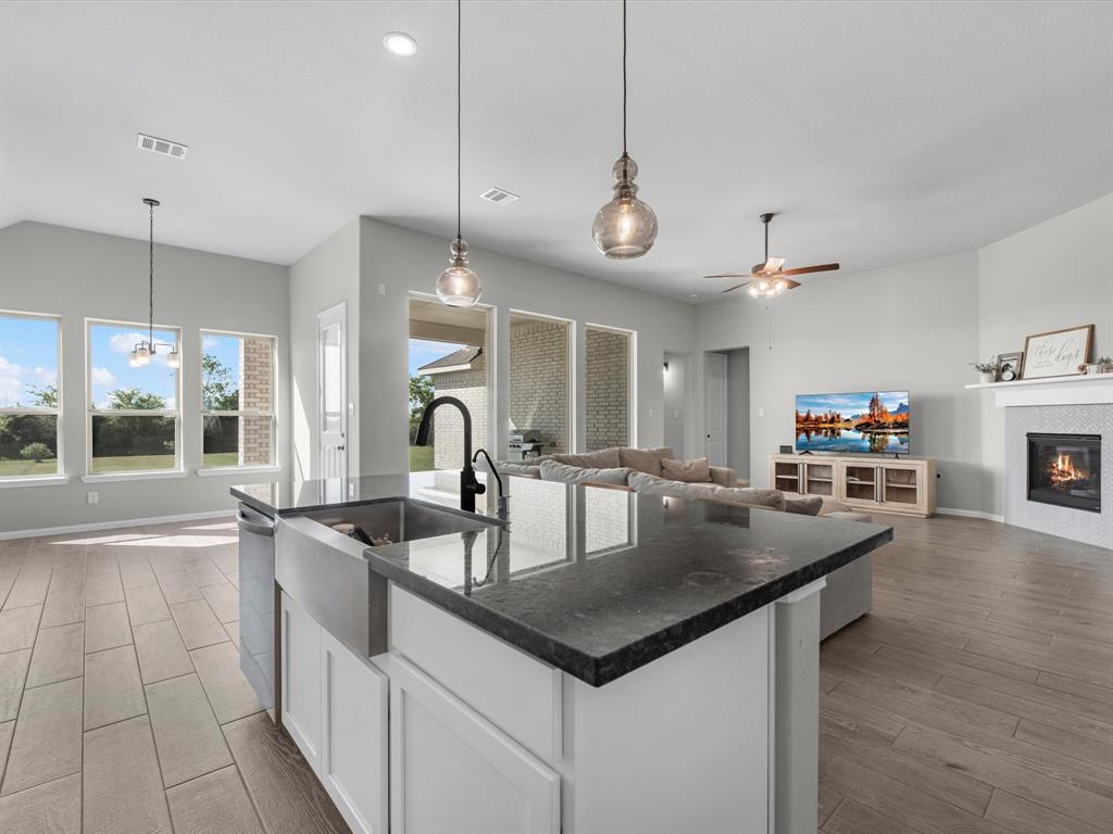 15126 Arenosa Avenue, Mont Belvieu, Texas image 12