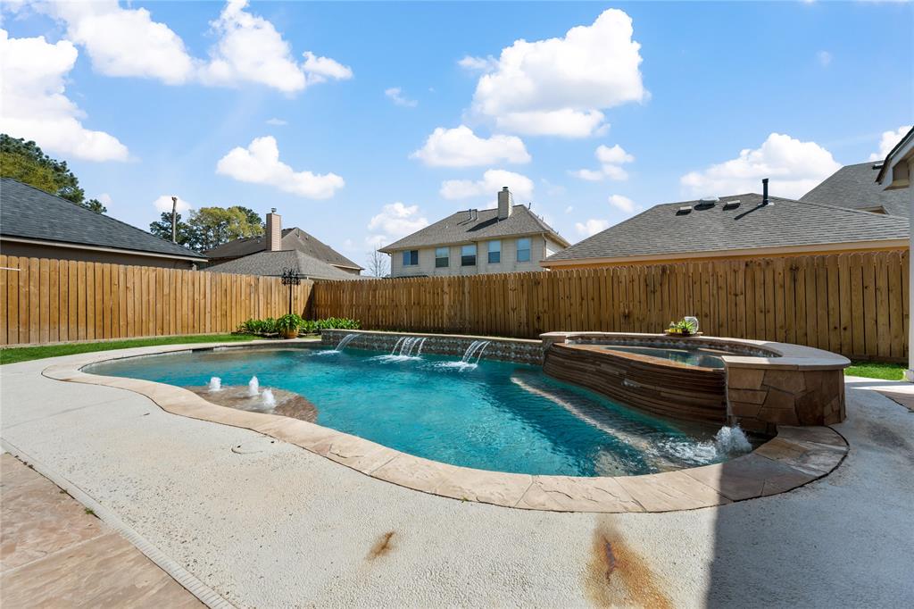 8302 Shady Ace Lane, Humble, Texas image 42