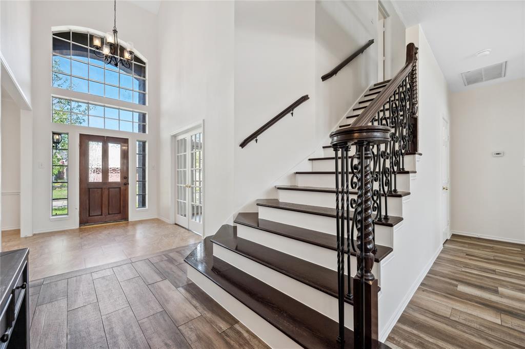 8302 Shady Ace Lane, Humble, Texas image 3
