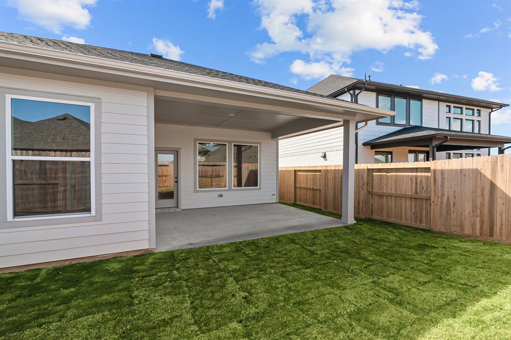26434 Brilliant Beam Way, Hockley, Texas image 11