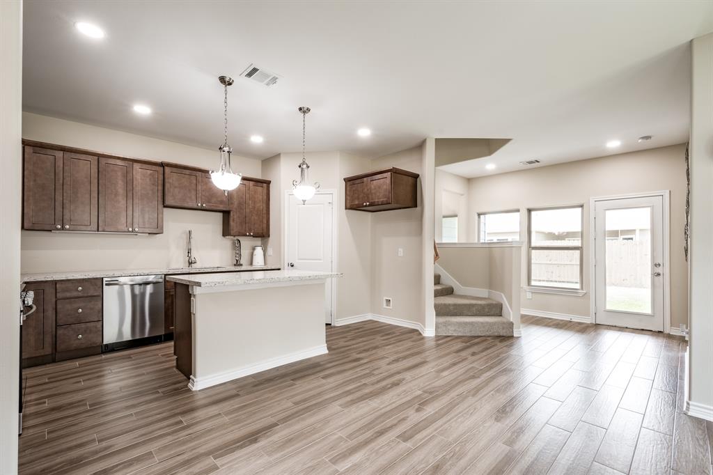 10610 Ellerston Road, Cleveland, Texas image 10