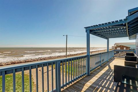 A home in Surfside Beach