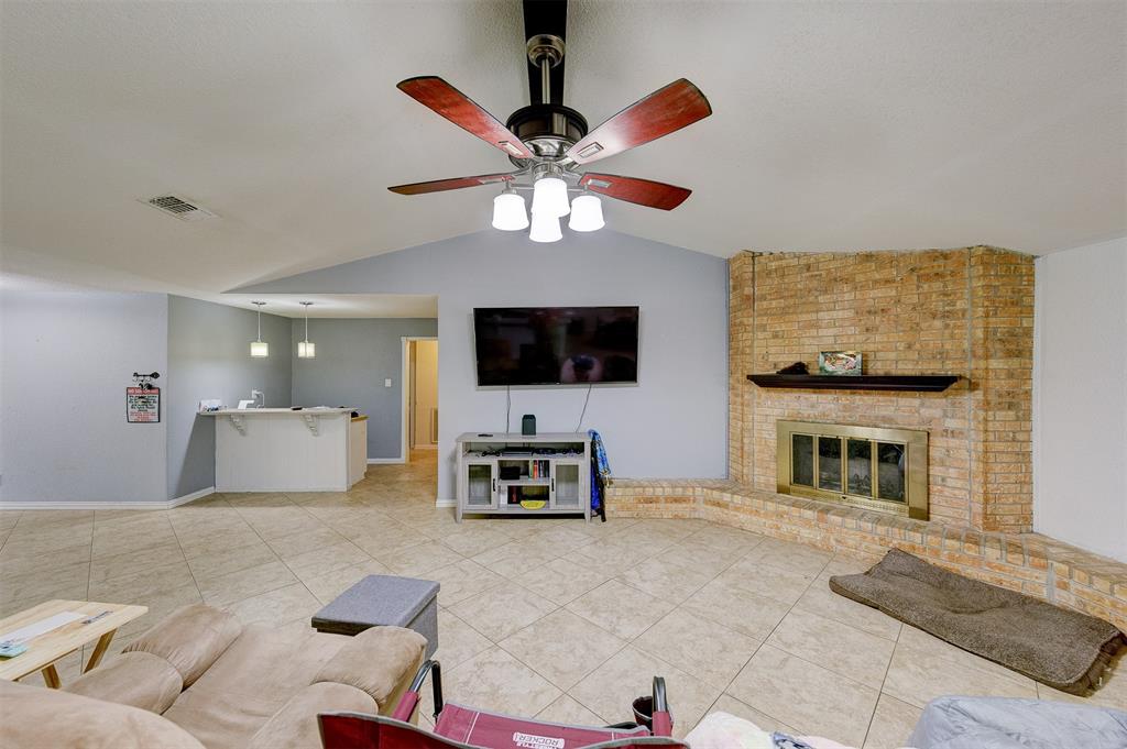 5309 Bramble Lane, Dickinson, Texas image 4