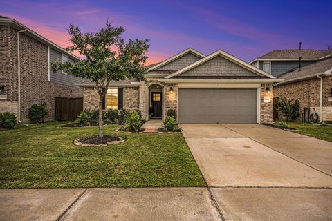 Single Family Residence in Baytown TX 7639 Pampero Lane.jpg