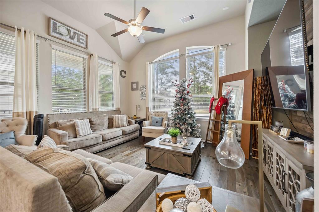 12419 Alora Bluff Trail, Humble, Texas image 6