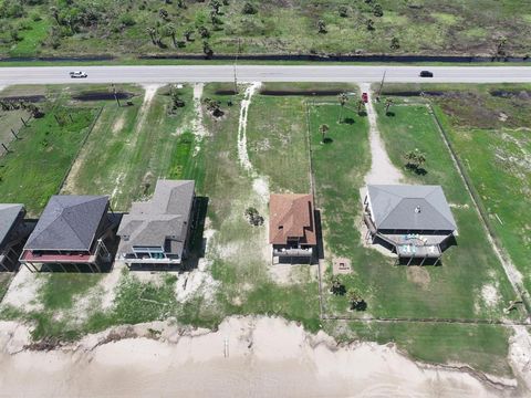 A home in Gilchrist