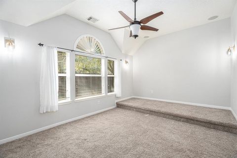 A home in League City