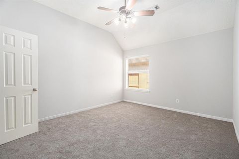 A home in League City