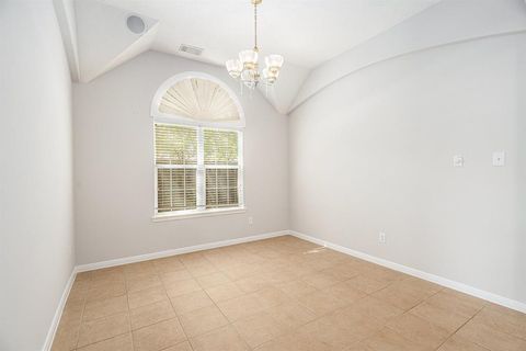 A home in League City