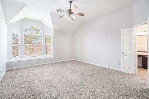 A home in League City
