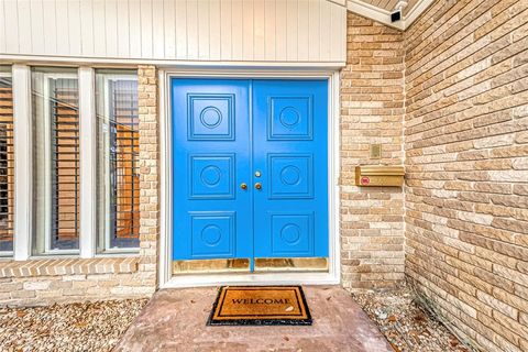 Photo of 5723 Jason Street, Houston, TX 77096 (MLS # 14918519)