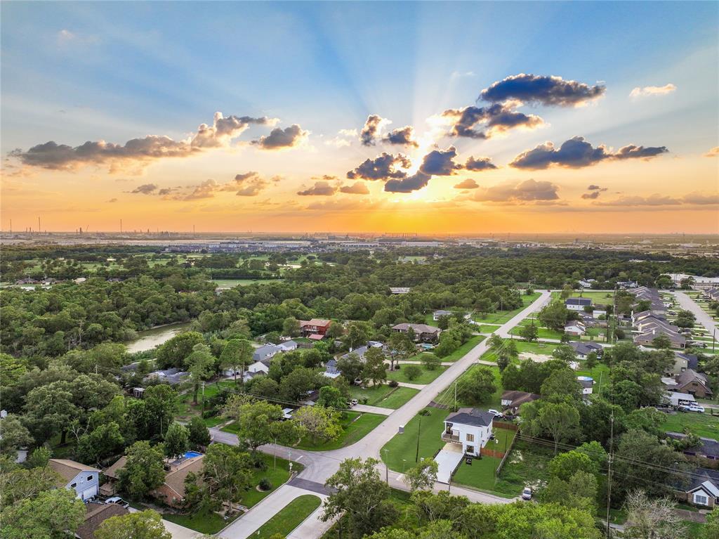 230 Bayshore Drive, La Porte, Texas image 46