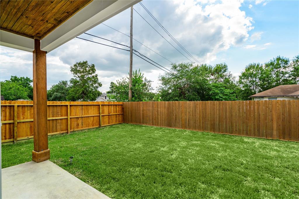 230 Bayshore Drive, La Porte, Texas image 41