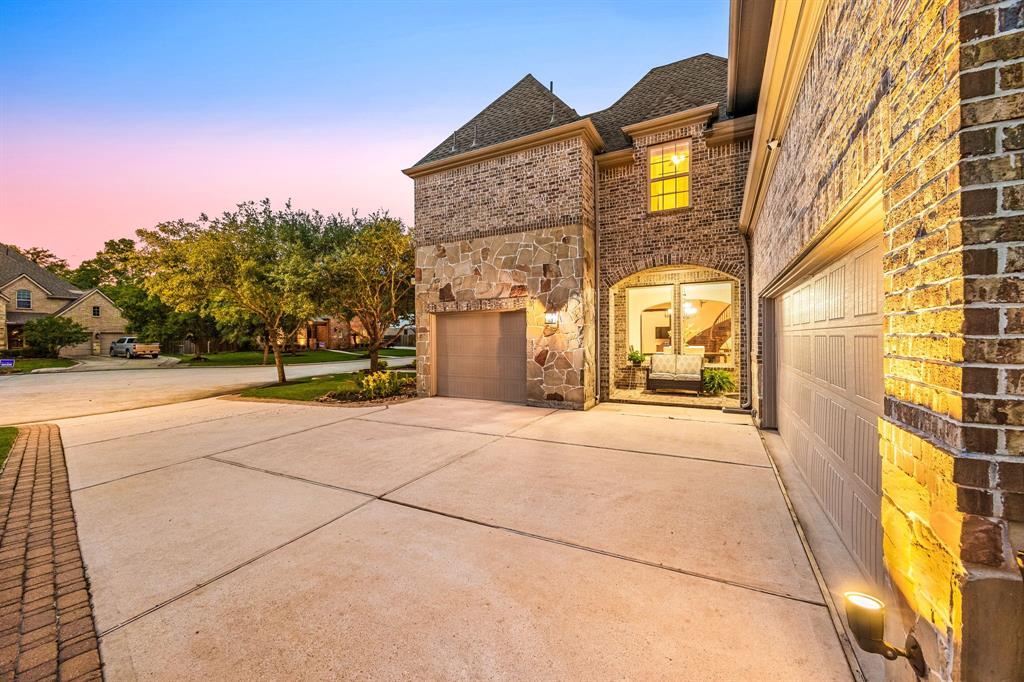 6123 Majestic Pines Drive, Kingwood, Texas image 42