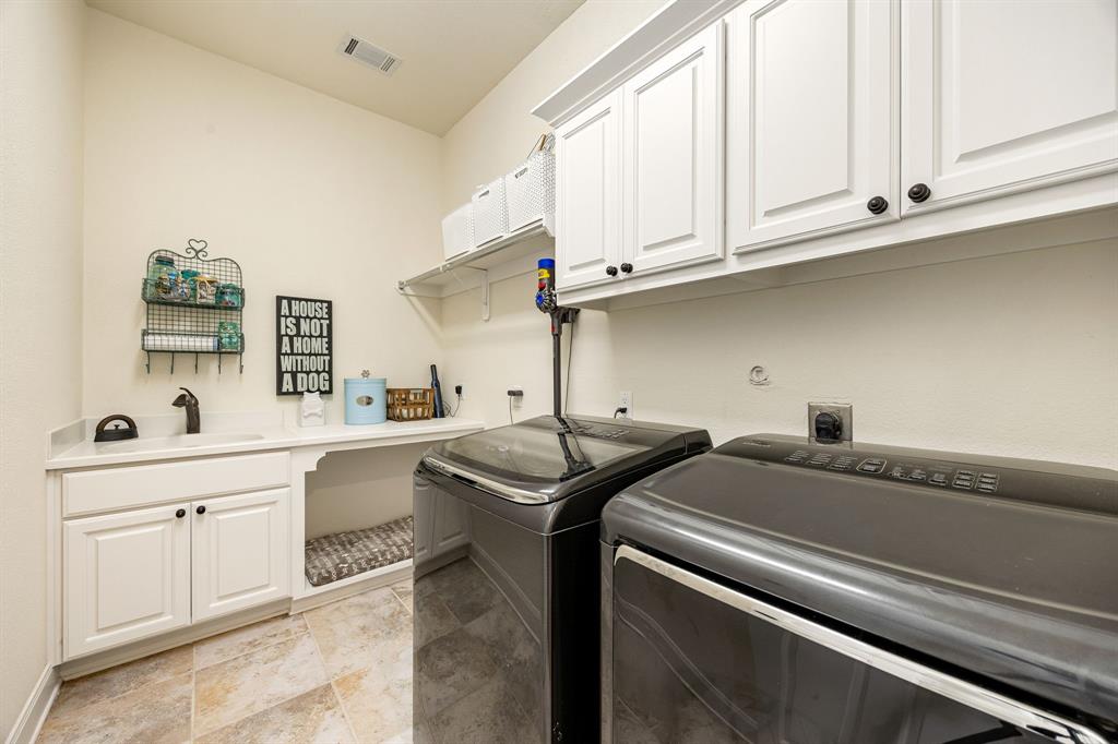 6123 Majestic Pines Drive, Kingwood, Texas image 39