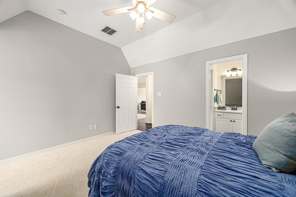 6123 Majestic Pines Drive, Kingwood, Texas image 36