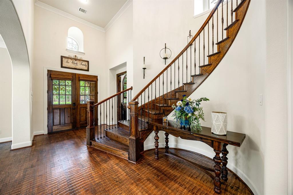 6123 Majestic Pines Drive, Kingwood, Texas image 6