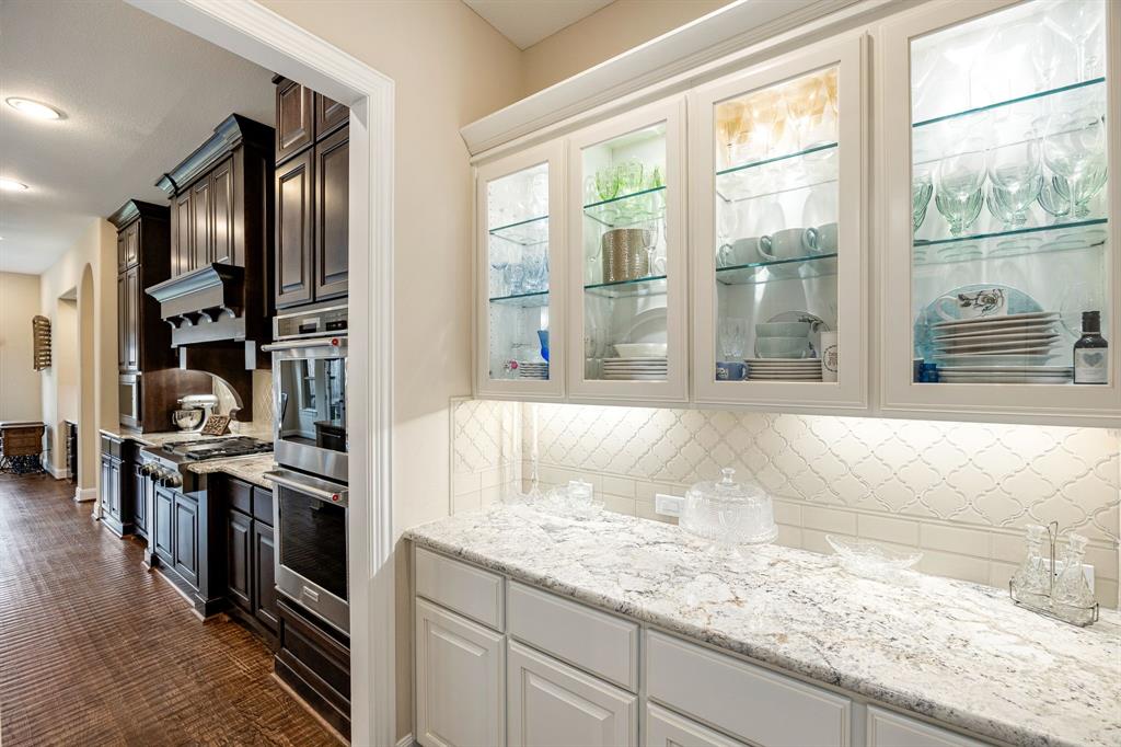 6123 Majestic Pines Drive, Kingwood, Texas image 14