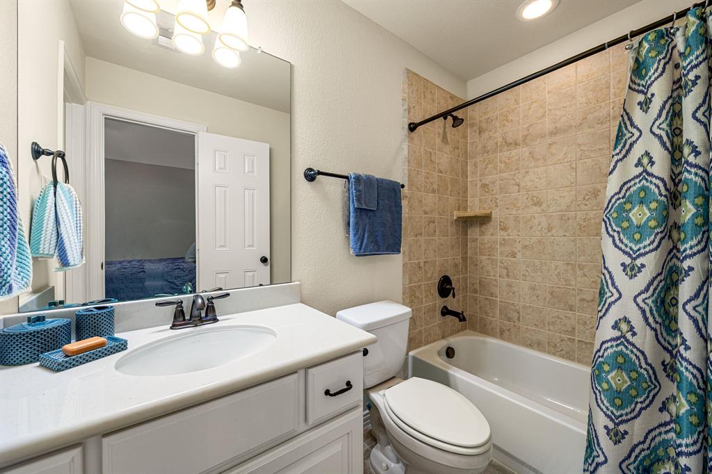 6123 Majestic Pines Drive, Kingwood, Texas image 38