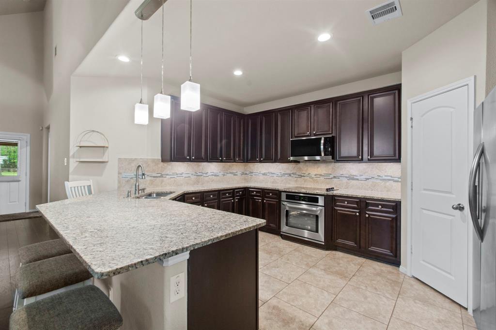 4551 Axis Trail, Conroe, Texas image 12