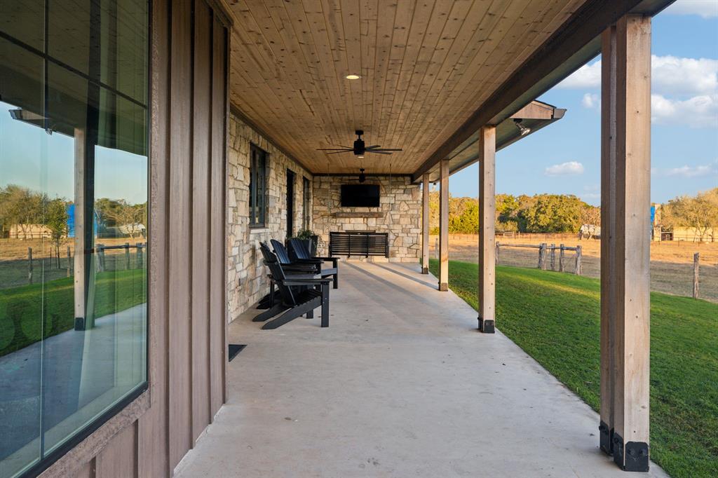 10433 County Road 162, Somerville, Texas image 9