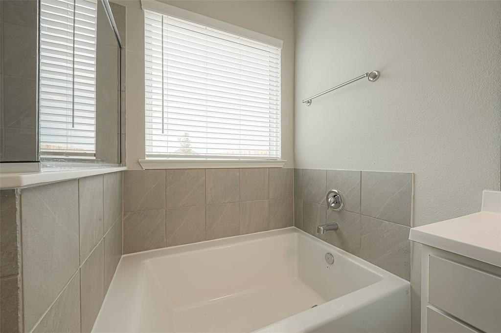 21923 Oia Island Drive, Hockley, Texas image 30