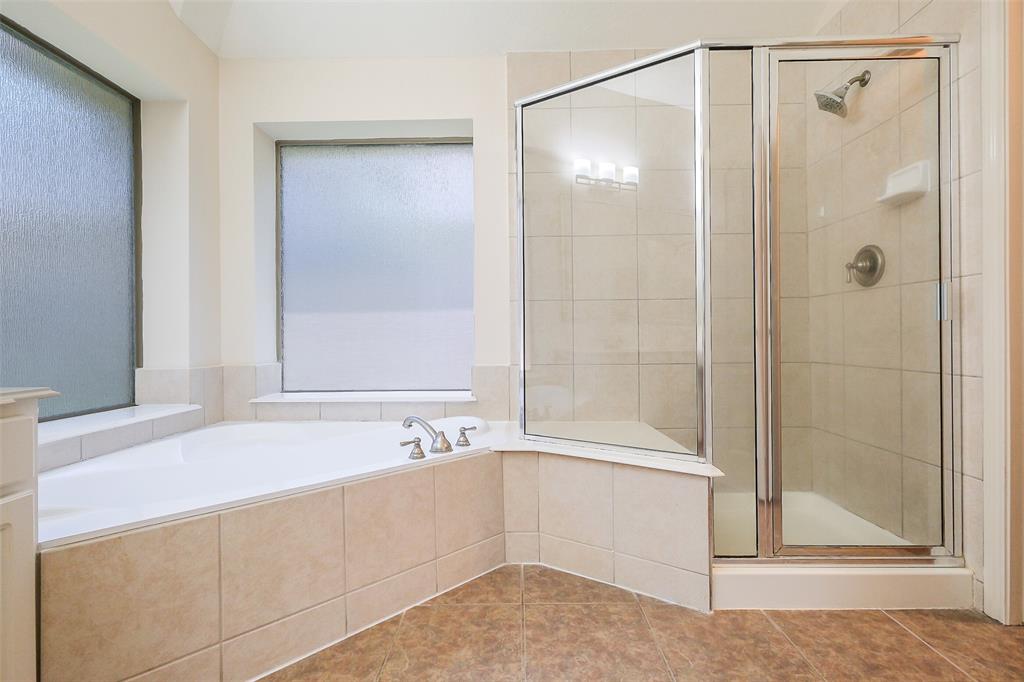 14807 Bonhamford Court, Humble, Texas image 35
