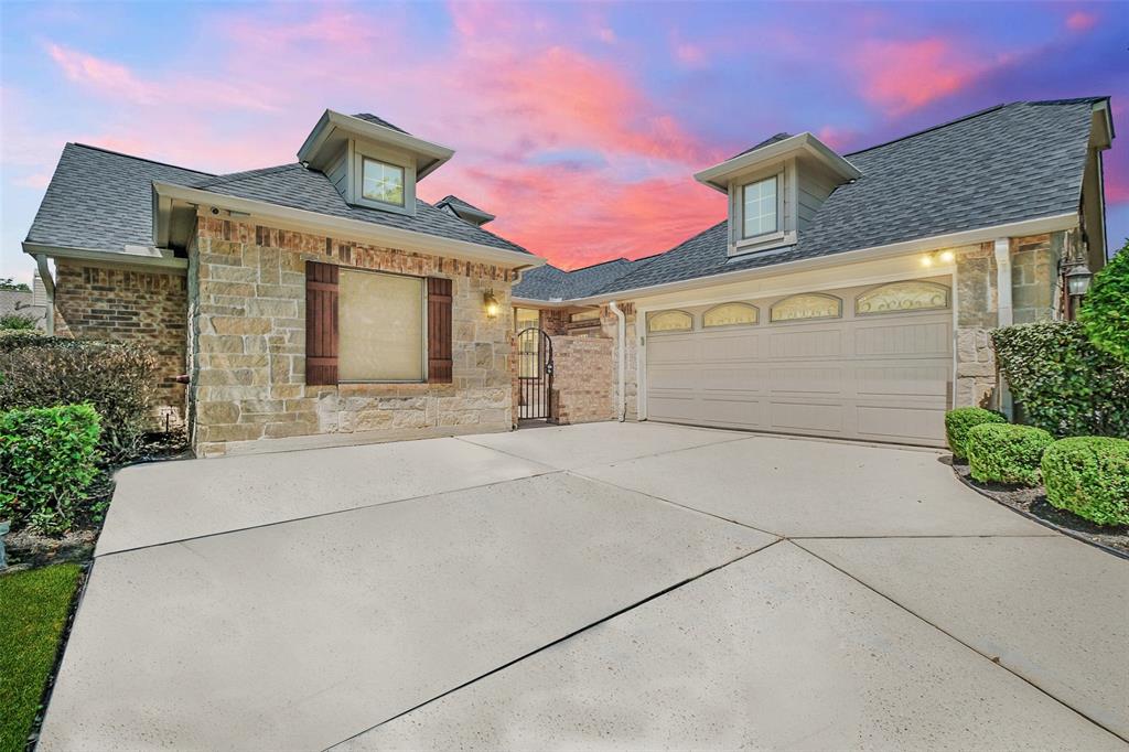 14807 Bonhamford Court, Humble, Texas image 2