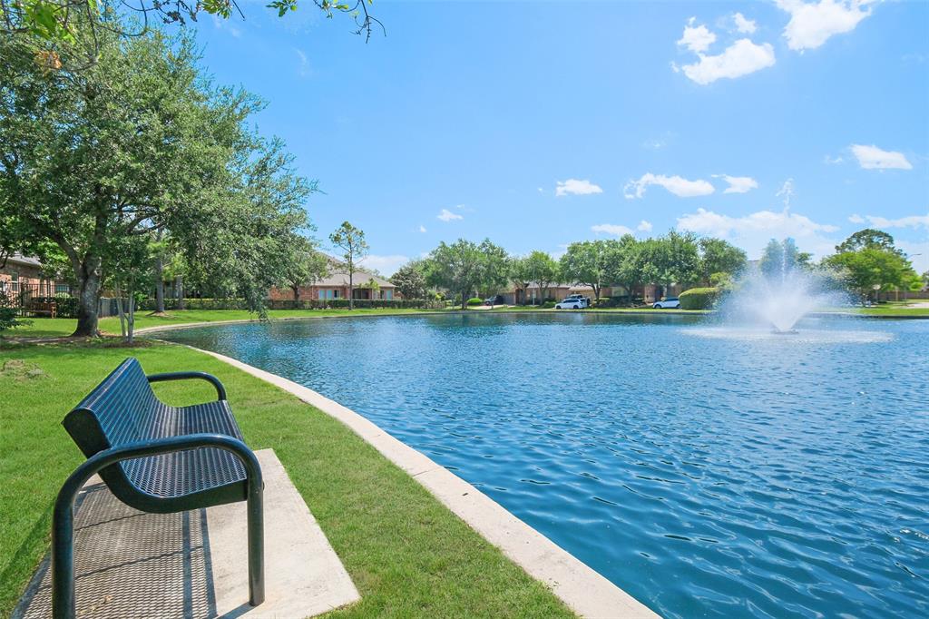 14807 Bonhamford Court, Humble, Texas image 49