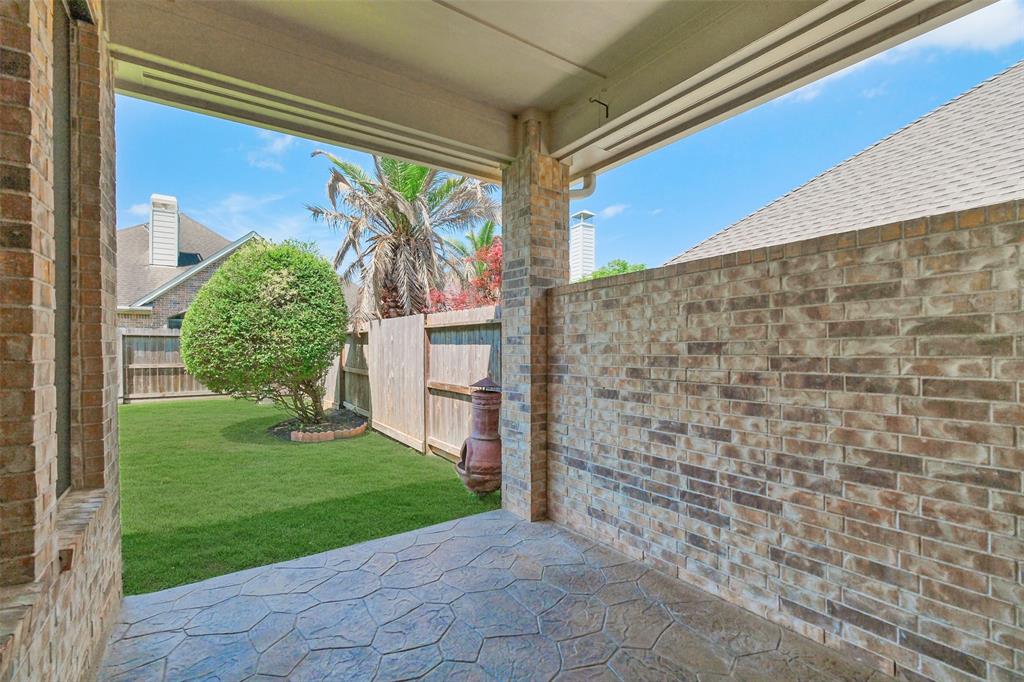 14807 Bonhamford Court, Humble, Texas image 40